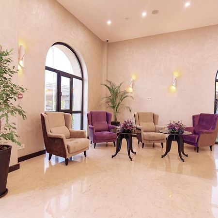 East Palace Hotel Almaty Luaran gambar