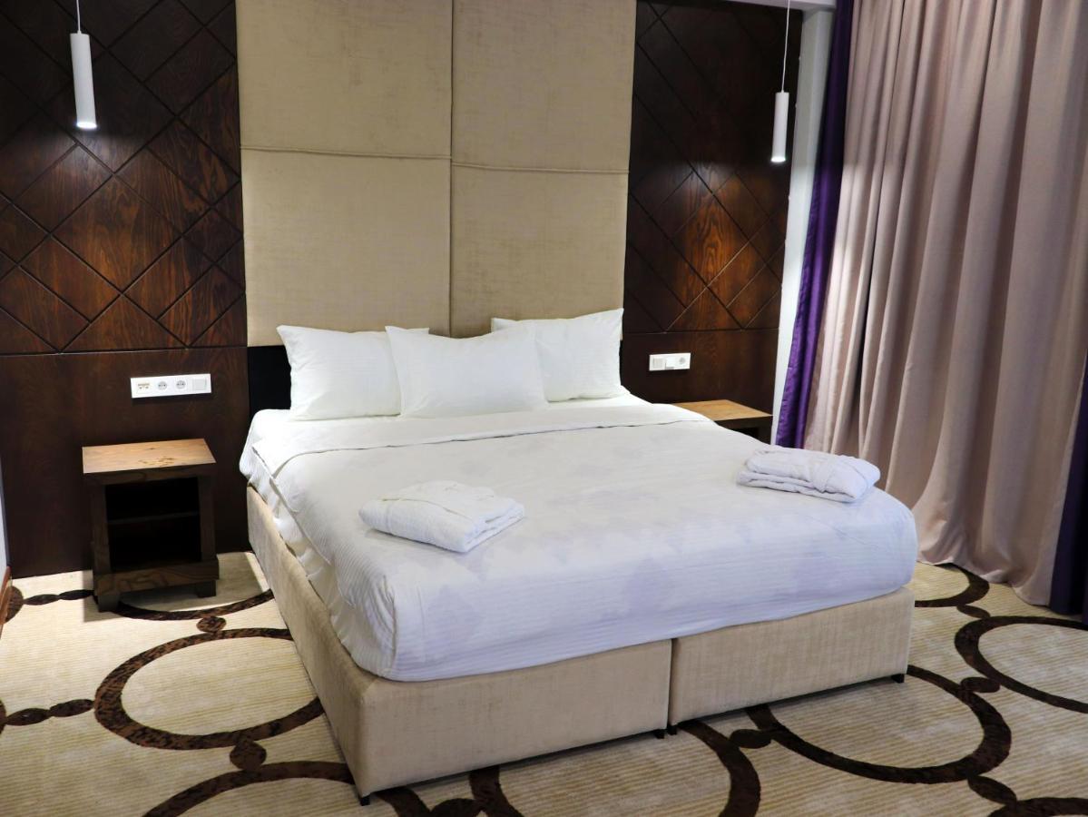 East Palace Hotel Almaty Luaran gambar