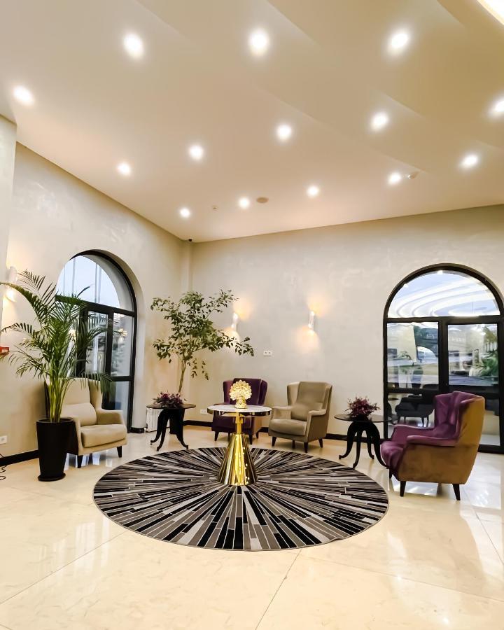 East Palace Hotel Almaty Luaran gambar
